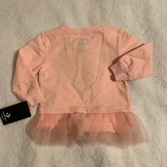 Converse 2 Piece Outfit - Picture 10 of 16